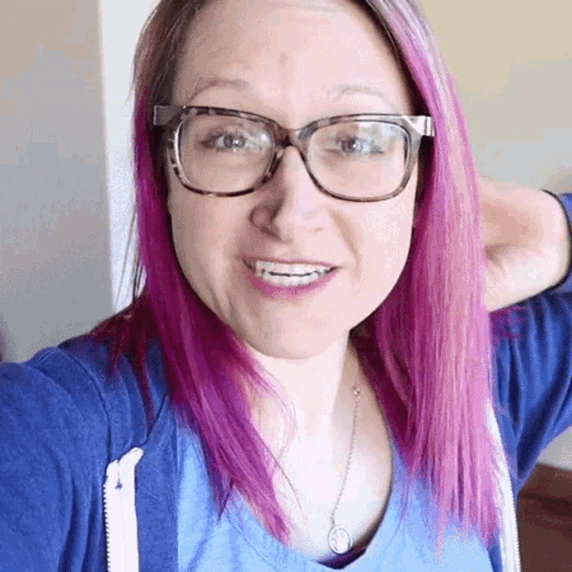 Laughing Amy Dale GIF - Laughing Amy Dale The Dale Tribe GIFs