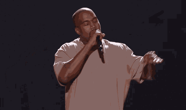 Kanye 2015vmas GIF - Kanye 2015vmas Theslothsidd GIFs