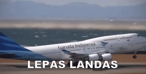 Lepas Landas Menuju Tkp GIF - Garuda Garuda Indonesia Lepas Landas GIFs