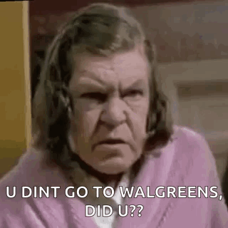 Anne Ramsey Angry GIF - Anne Ramsey Angry Throw Momma From The Train GIFs