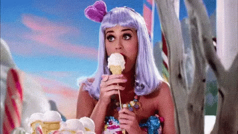 Christie Luv Katy Perry GIF - Christie Luv Katy Perry Eat GIFs