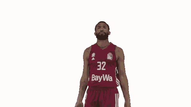 a basketball player wearing a jersey that says 32 baywa