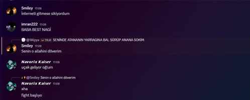 a screenshot of a chat with smiley and navorix kaiser