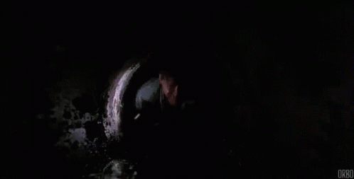 Shawshank Crawling GIF - Shawshank Crawling Tunnel GIFs