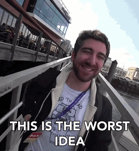 This Is The Worst Idea Laughing GIF - This Is The Worst Idea Laughing Lol GIFs