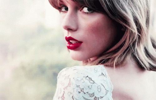 Stare GIF - Taylor Swift Look Stare GIFs
