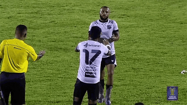 High Five River Vs Ceará GIF - High Five River Vs Ceará Substitution GIFs
