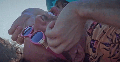 Sup Taking Sunglasses Off GIF - Sup Taking Sunglasses Off Hello There GIFs