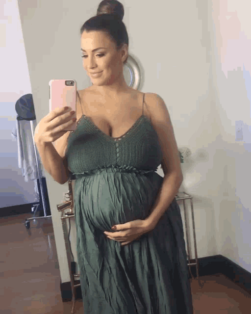 Jordan Carver Pregnant GIF - Jordan Carver Pregnant GIFs