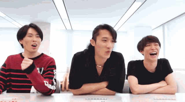 Snow Man Iwamoto Hikaru GIF