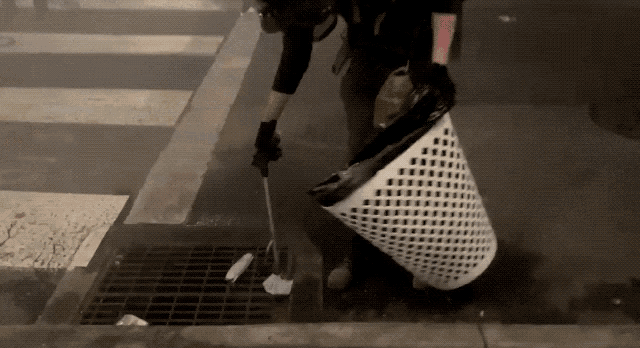 Portland Pdx GIF - Portland Pdx Cleaning Protester GIFs