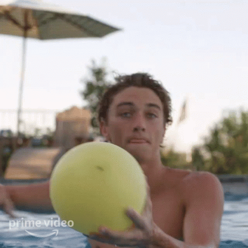 Serving The Ball Jeremiah GIF - Serving The Ball Jeremiah The Summer I Turned Pretty GIFs