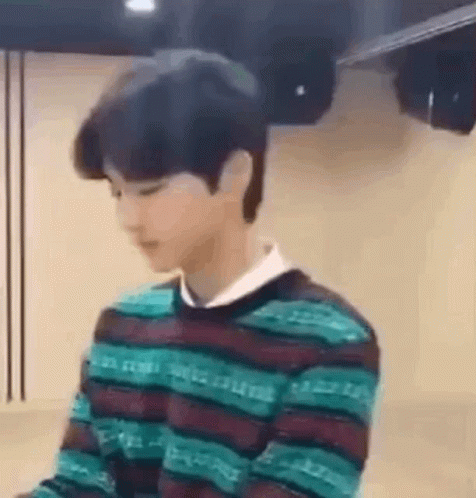 Jungwon Fake Surprised Jungwon GIF - Jungwon Fake Surprised Jungwon Koofect GIFs