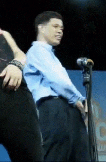 chan-chun-sing-singaporean-politician.gif