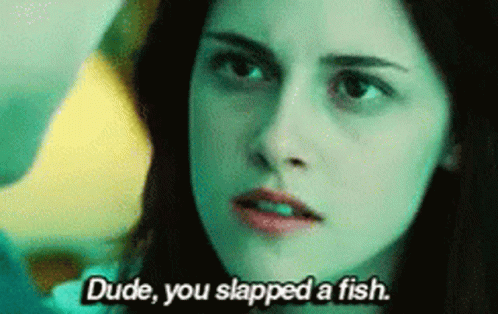 Kristen Stewart Fish GIF - Kristen Stewart Fish Slap GIFs