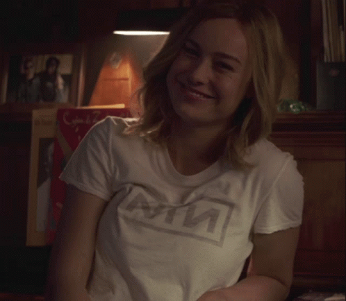 Captain Marvel Thumbs Up GIF - Captain Marvel Thumbs Up Laugh GIFs