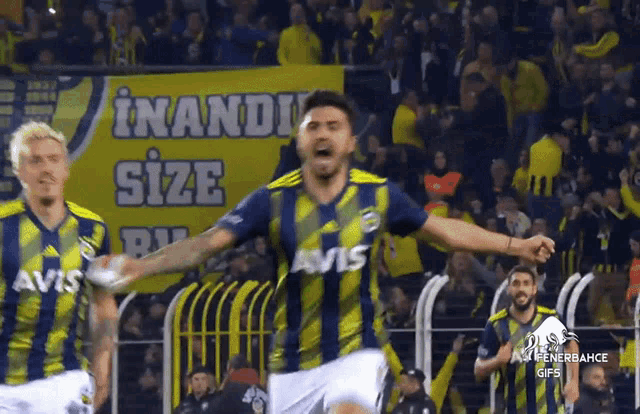 Ozan Tufan Fenerbahçe GIF