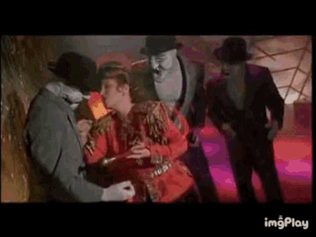 Bette Midler Oh Industry GIF - Bette Midler Oh Industry Beaches GIFs