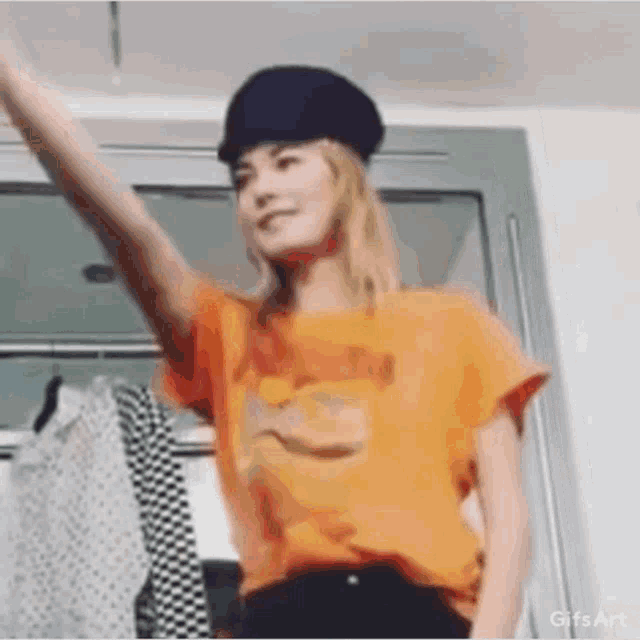 Camille Rowe Model GIF - Camille Rowe Model Frenchie GIFs