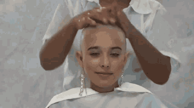 Massage Bald GIF - Massage Bald Beautiful GIFs