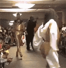 Strut Catwalk GIF