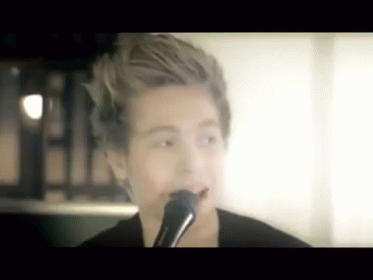 Yess GIF - 5sos 5seconds Of Summer GIFs