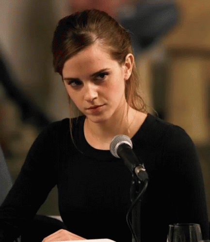 Emma Watson Smirk GIF - Emma Watson Smirk GIFs