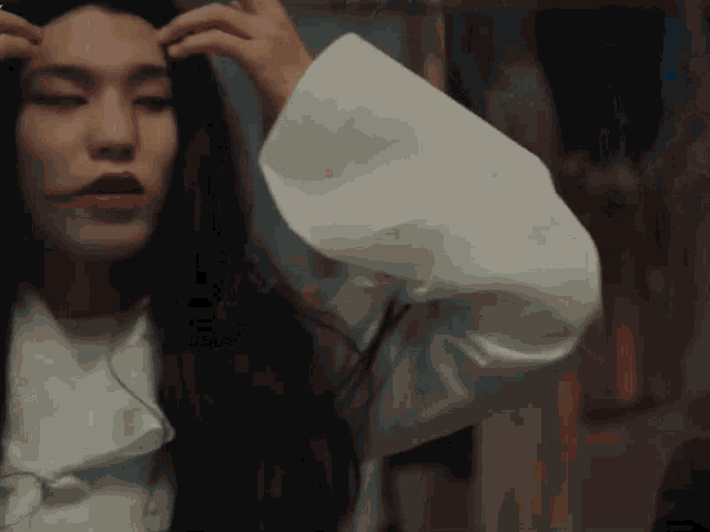 Jeongwoo Sassy GIF - Jeongwoo Sassy Wig GIFs