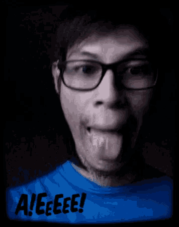 Tongue Out Selfie GIF - Tongue Out Selfie แลบลิ้น GIFs