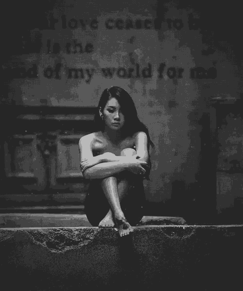 a black and white photo of a woman with the words " i love ceased to be "