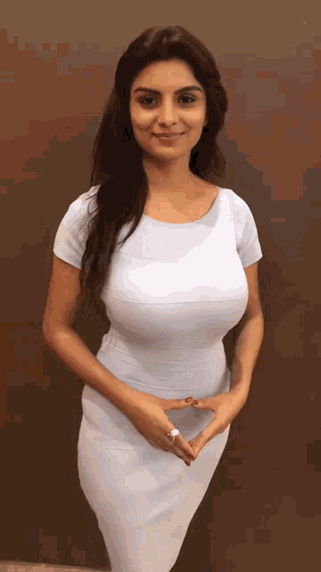 Anveshi Jain Anveshipro GIF - Anveshi Jain Anveshipro Prommh GIFs