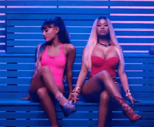 Nickiana Nicki Minaj GIF - Nickiana Nicki Minaj Ariana Grande GIFs