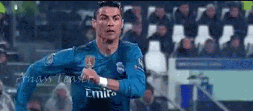 Cristiano Celebra Una Jugada En El Partido Contra La Juventus GIF - Juventus Real Madrid Cristiano Ronaldo GIFs