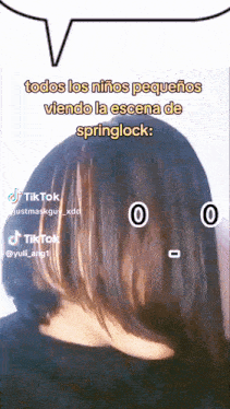 a picture of a girl with the caption todos los niños pequeños viendo la escena de springlock