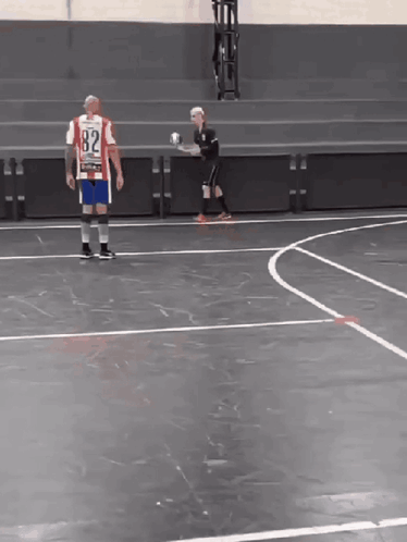 Lateral Futsal GIF