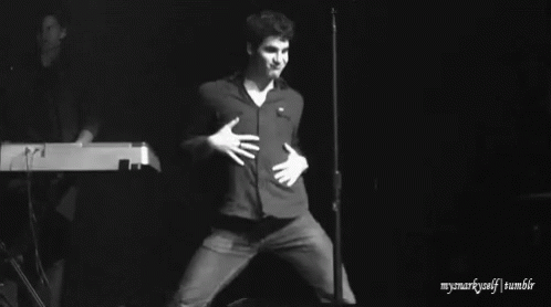 Darren Criss Glee Blaine Andersonn GIF - Darren Criss Glee Blaine Andersonn Hot GIFs