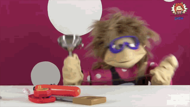 Living Puppets Instrument GIF - Living Puppets Instrument Ton GIFs