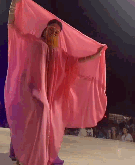 Belly Dance Belly Dancing GIF - Belly Dance Belly Dancing Dance Of The Country GIFs