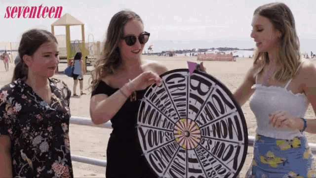 Spin The Wheel Selection GIF - Spin The Wheel Selection Choosing GIFs