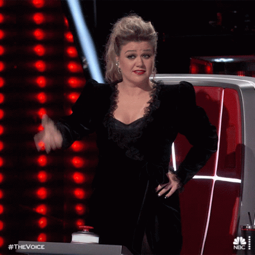 Here I Am Kelly Clarkson GIF - Here I Am Kelly Clarkson The Voice GIFs