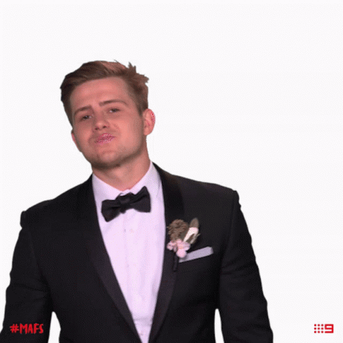 I Got You Mikey GIF - I Got You Mikey Married At First Sight GIFs