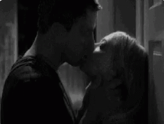 Kissing Amanda Seyfried GIF - Kissing Amanda Seyfried Lick GIFs