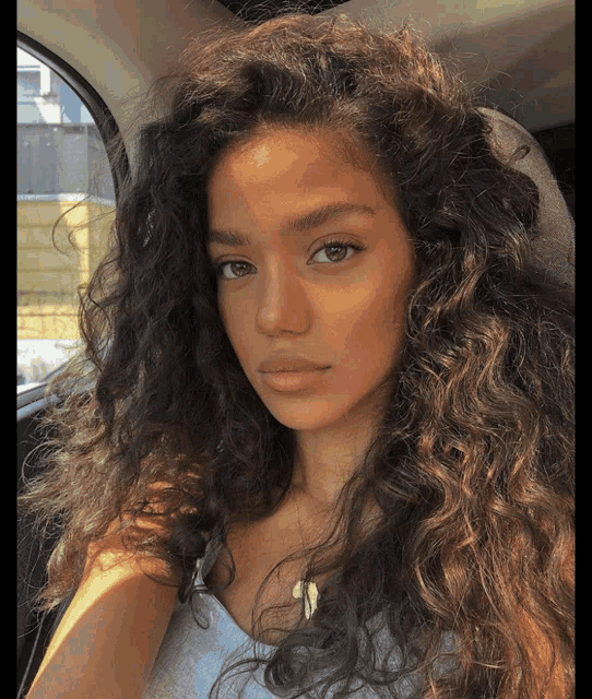 Curly Hair Pretty GIF - Curly Hair Pretty Rihanna GIFs