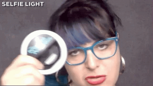 Molly Mahoney Selfie GIF - Molly Mahoney Selfie Selfie Light GIFs