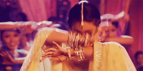 Milega GIF - Kajol Eyes Bollywooddance GIFs