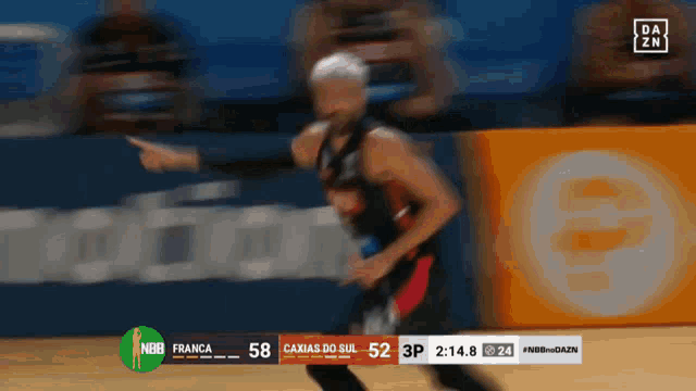 a basketball game is being played between ncaa french and caxias do sul