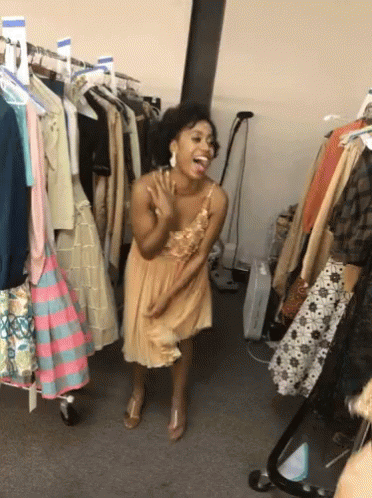 Arielle Crosby Laughing GIF - Arielle Crosby Laughing Dressing Room GIFs