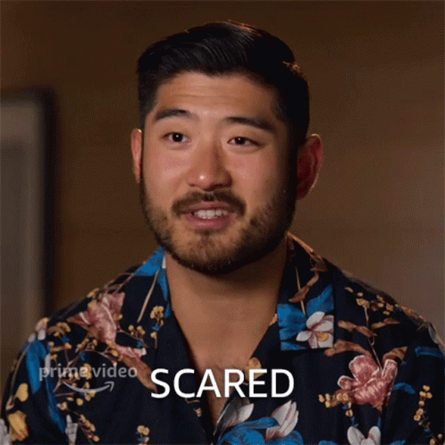 Scared Vince GIF - Scared Vince The One That Got Away GIFs