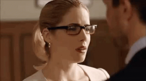 Olicity Oliver And Felicity GIF - Olicity Oliver And Felicity Shocked GIFs