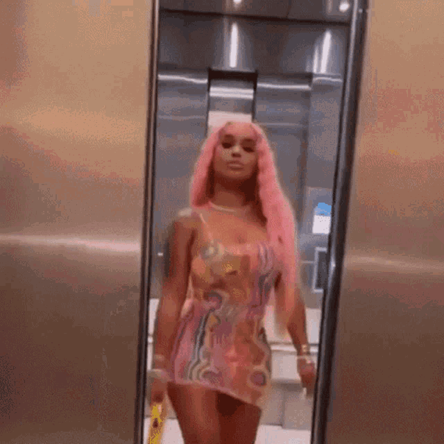 Thisalecx Dream Doll GIF - Thisalecx Dream Doll Walking Out Elevator GIFs